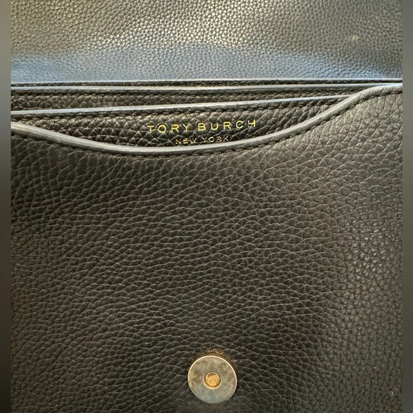 Tory Burch Medium Pebbled Britten Shoulder Flap Chain Bag - Picture 8 of 9